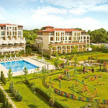 Smokinya Apartment Sozopol