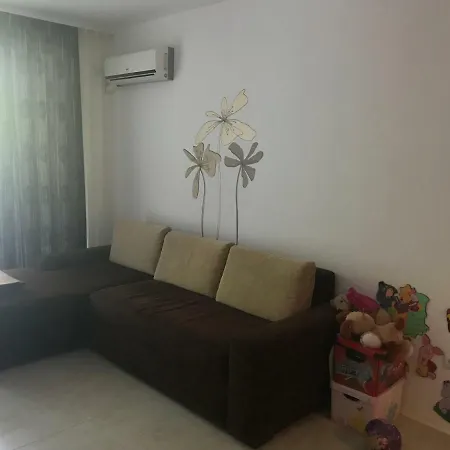 Smokinya Apartment Sozopol